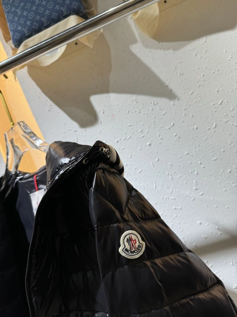 DailyWear Moncler Down Jackets 144249