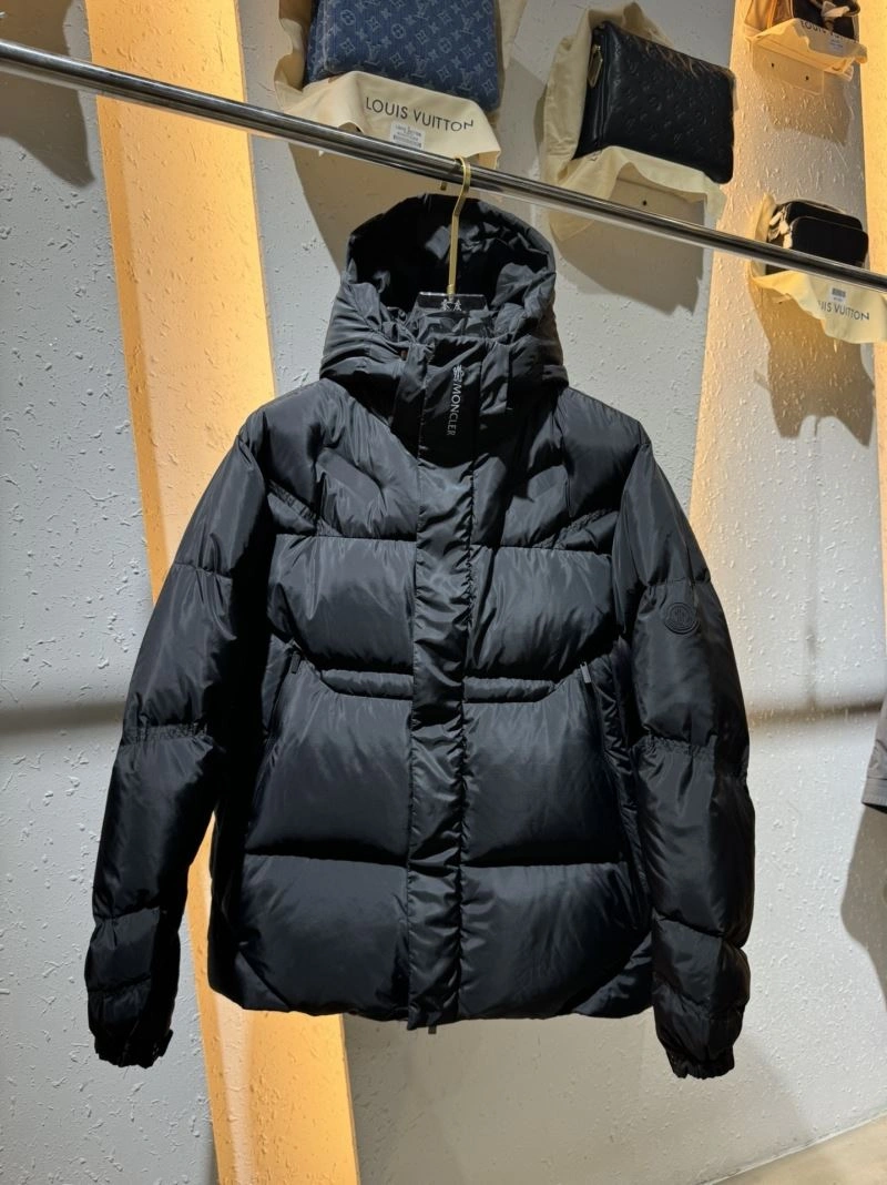 Durable Moncler Down Jackets 144250