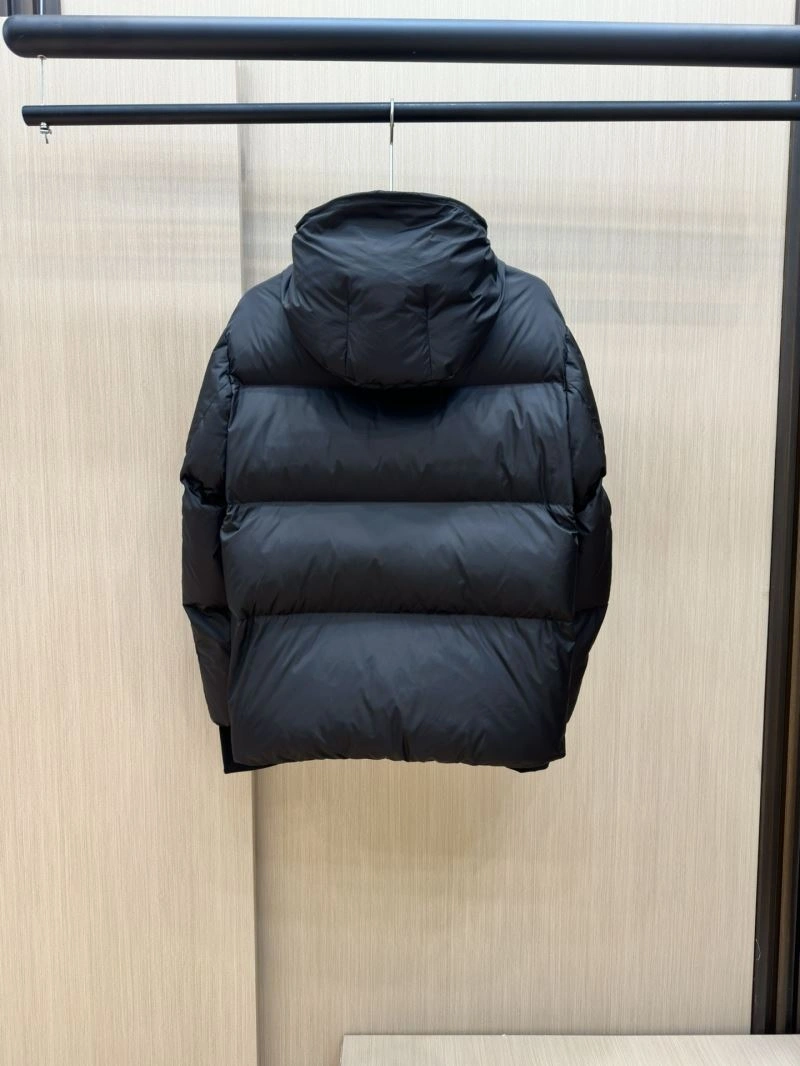 Moncler Down Jackets WellDesigned 144248