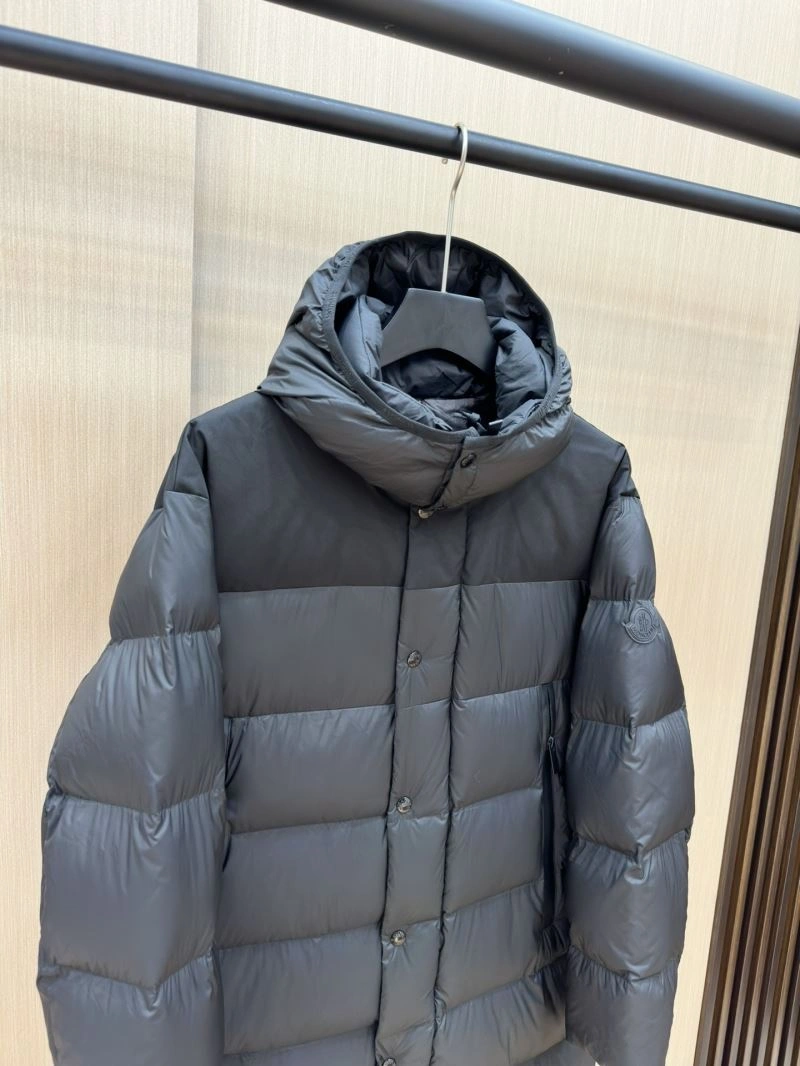 Snug Moncler Down Jackets 144238