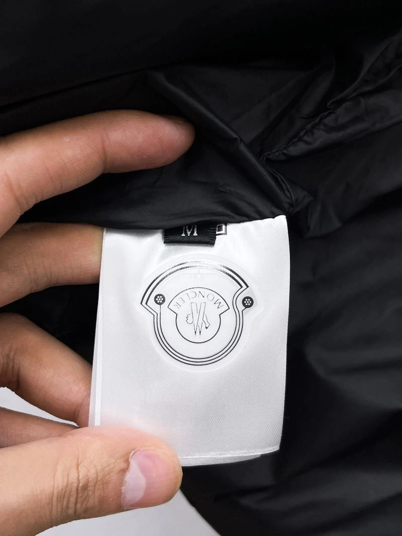 SmartChoice Moncler Down Jackets 144242