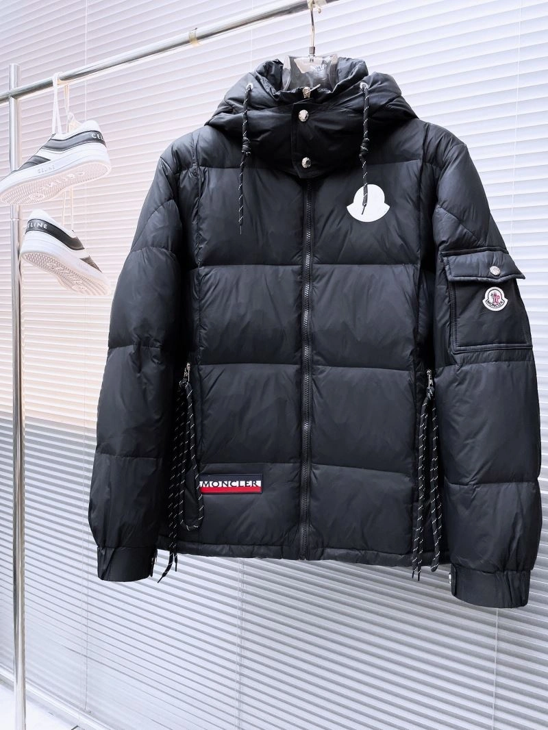 Moncler Down Jackets EyeCatching 144241