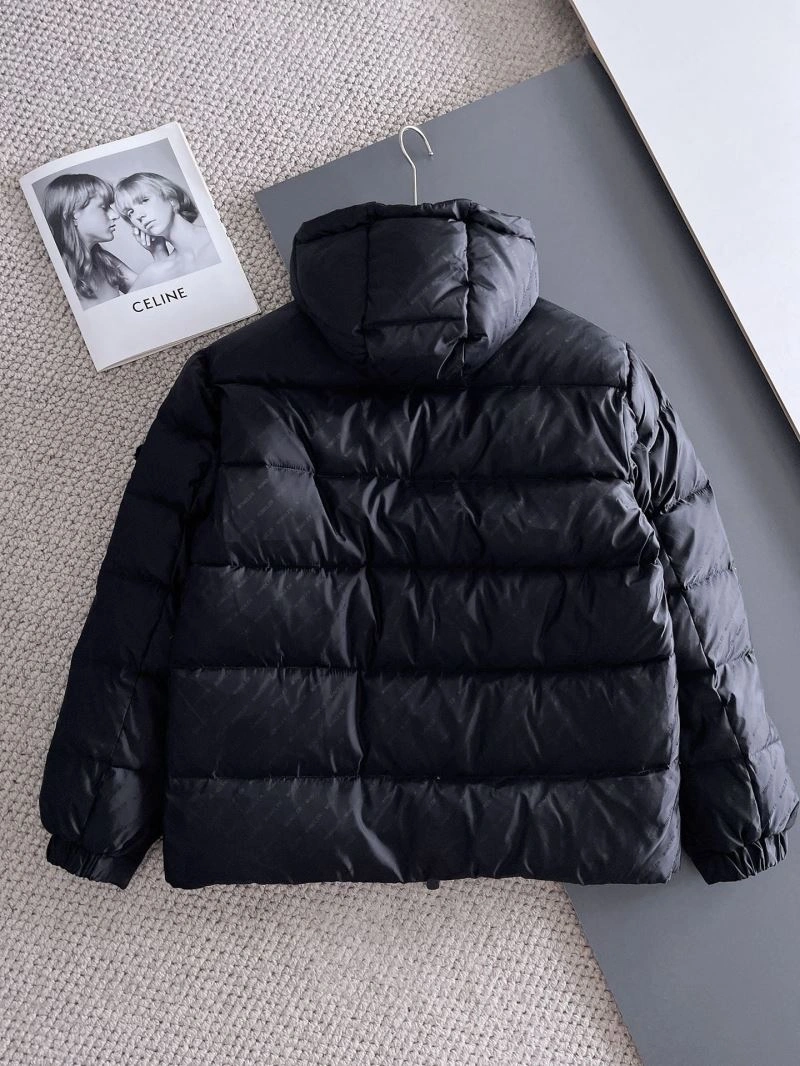 Moncler Down Jackets Resilient 144232