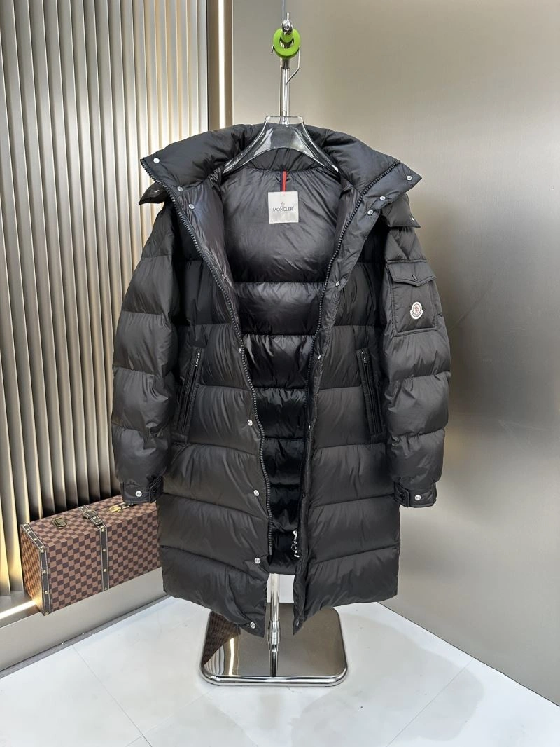 Moncler Down Jackets Elegant 144214