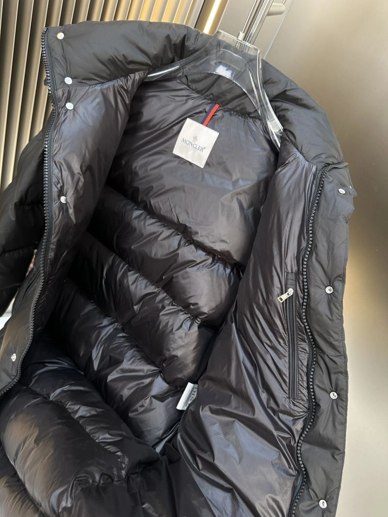 Moncler Down Jackets Elegant 144214