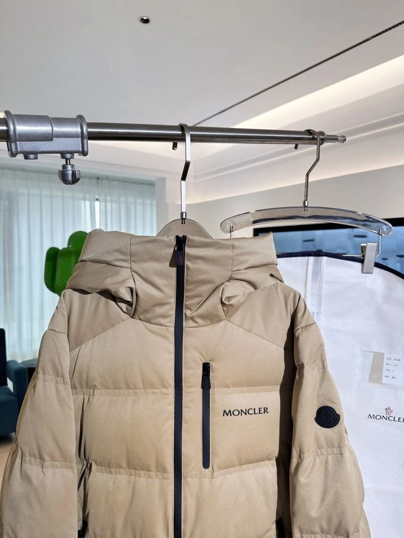 TechFriendly Moncler Down Jackets 144219