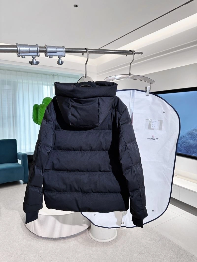 TechFriendly Moncler Down Jackets 144219