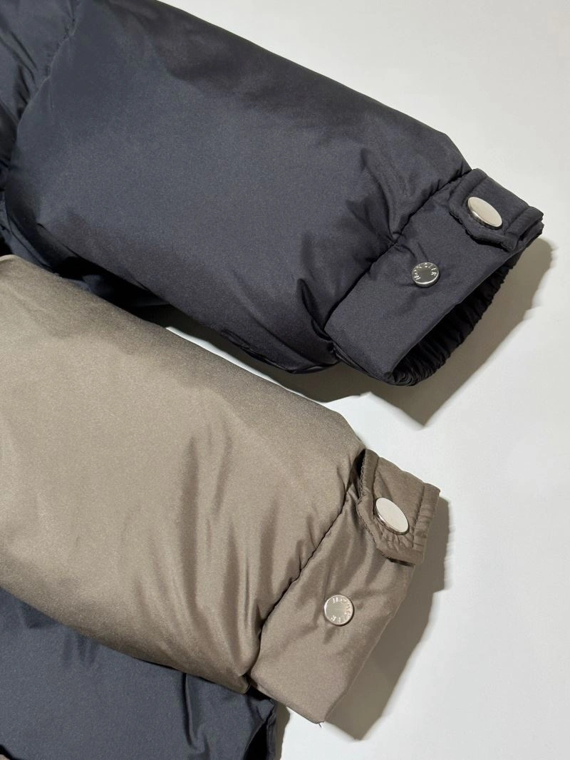 Moncler Down Jackets MultiPurpose 144209