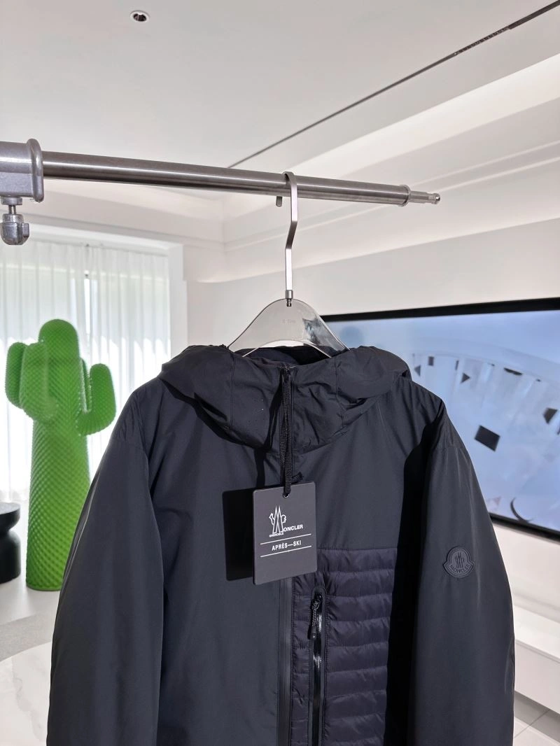 Moncler Down Jackets Comfortable 144212