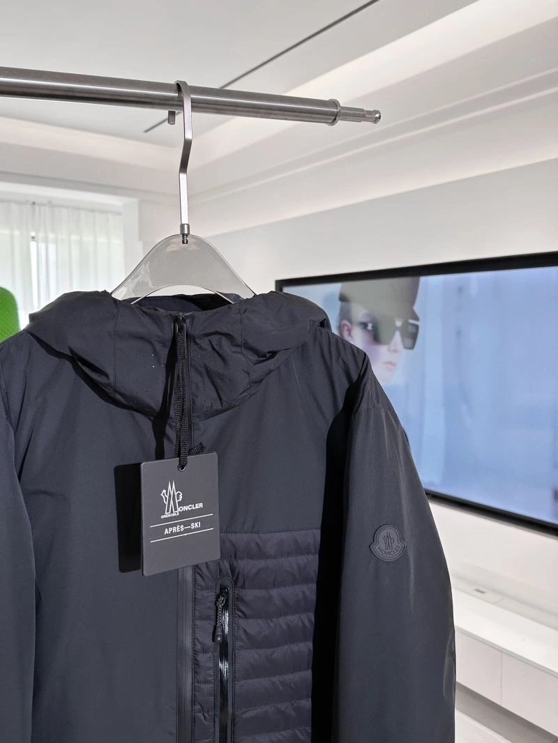 Moncler Down Jackets Comfortable 144212