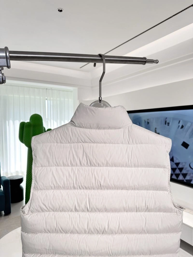 Moncler Down Jackets MoistureWicking 144208