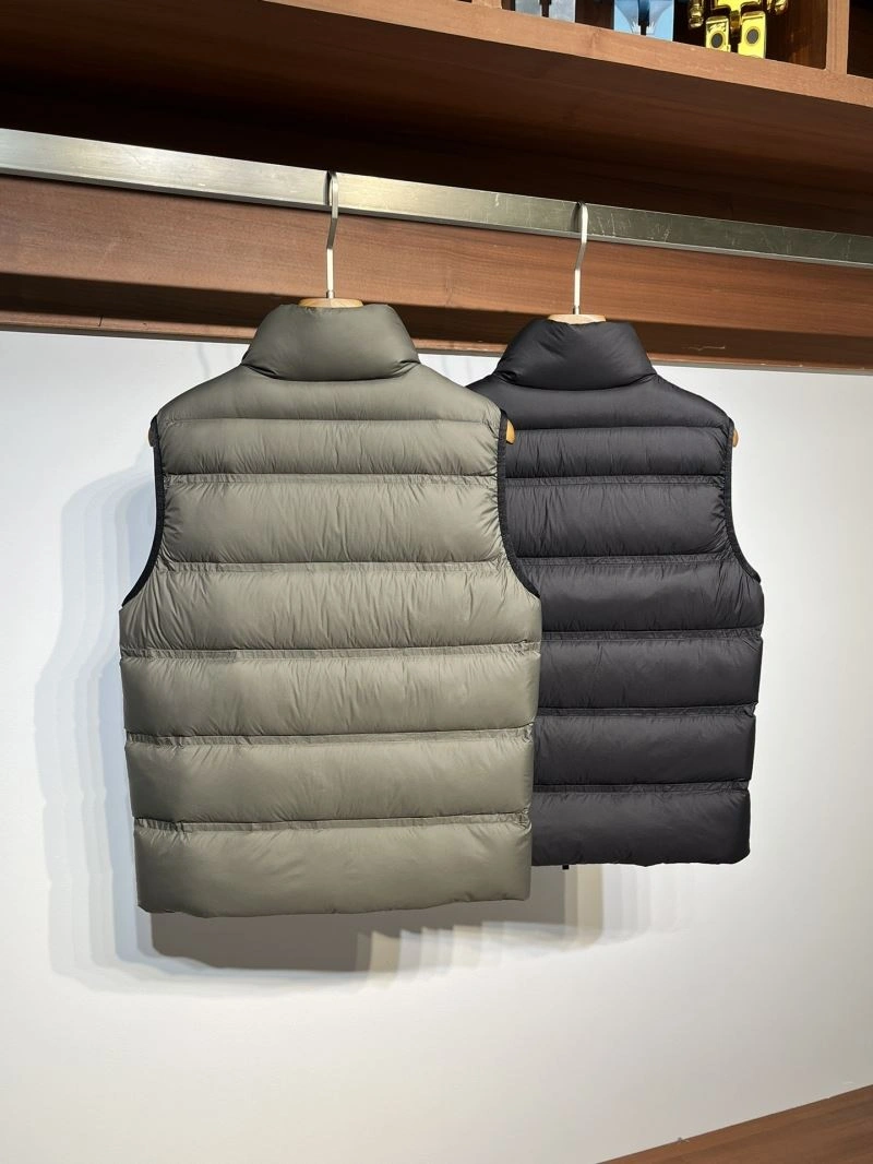 Trendsetting Moncler Down Jackets 144211
