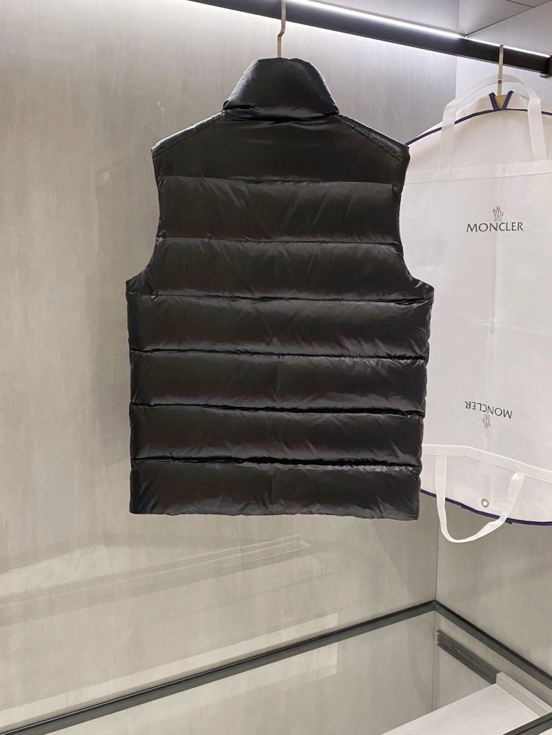 Functional Moncler Down Jackets 144206