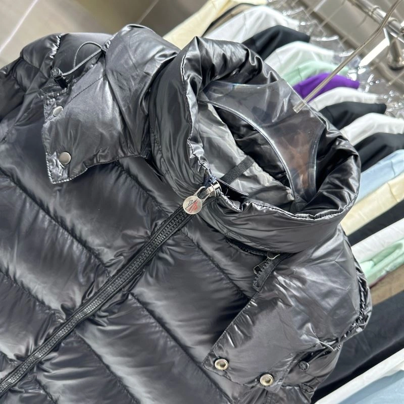 Efficient Moncler Down Jackets 144210