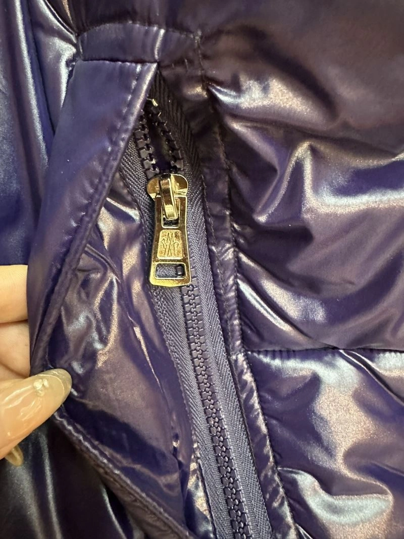 Moncler Down Jackets Colorful 144202