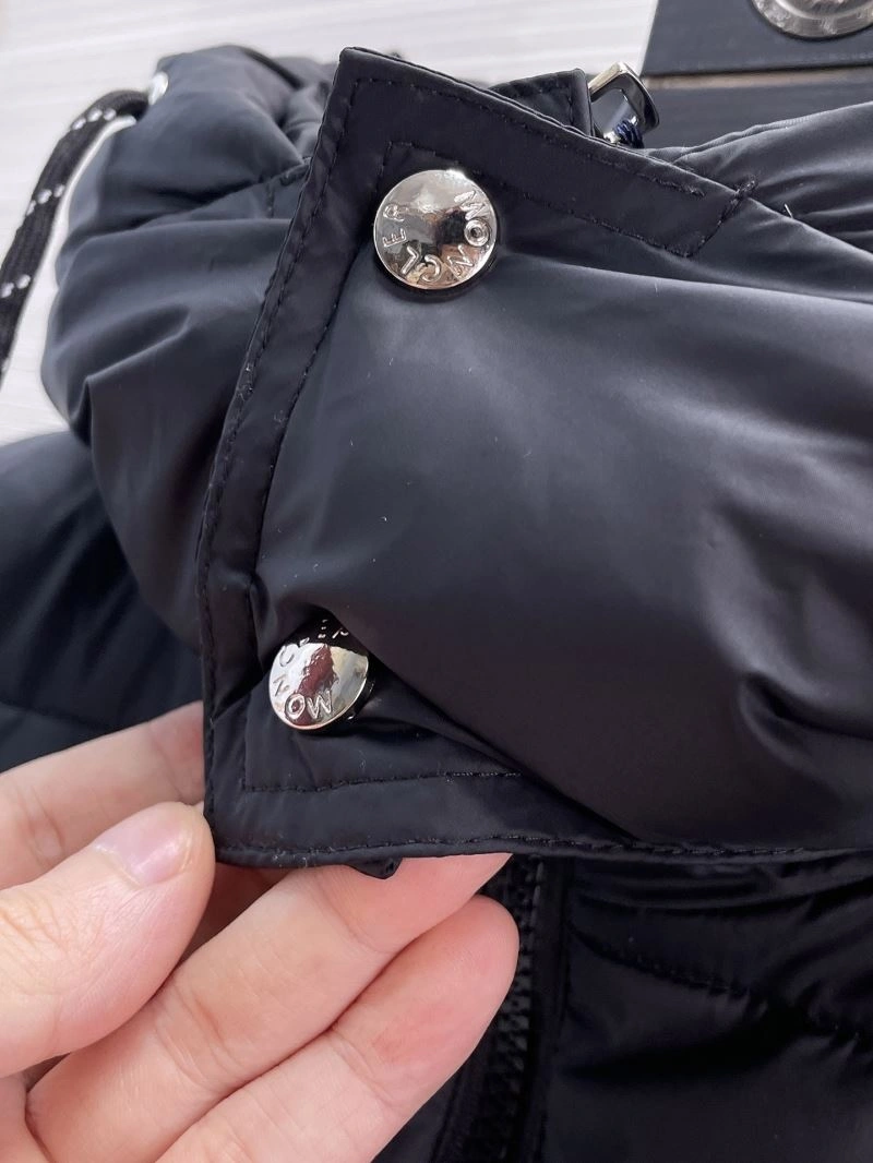 Moncler Down Jackets Lightweight 144203