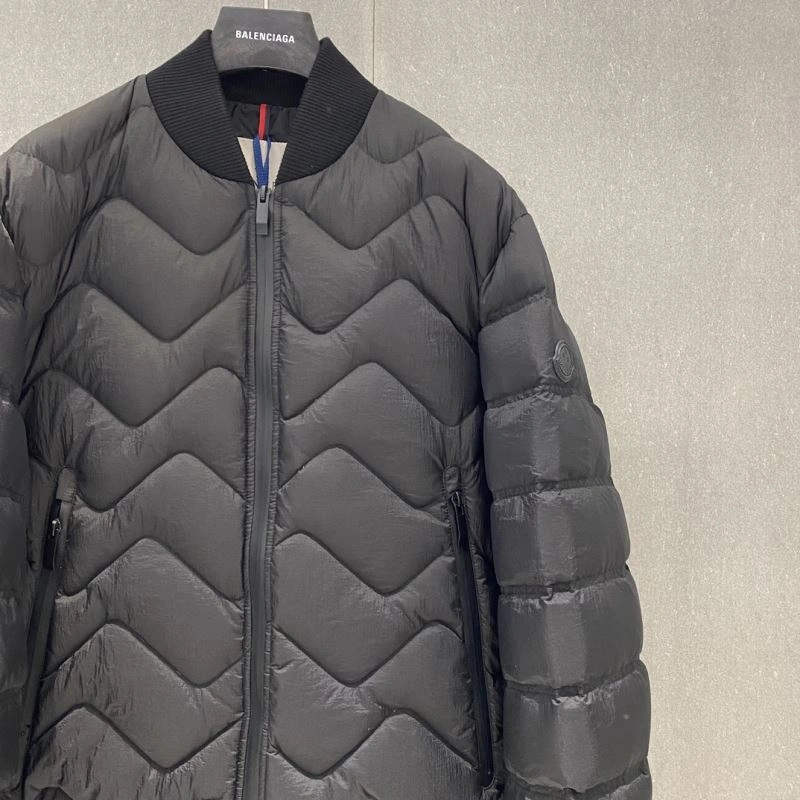 Moncler Down Jackets OdorResistant 144198