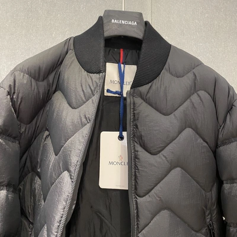 Moncler Down Jackets OdorResistant 144198