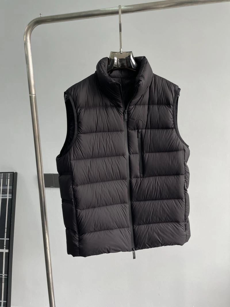 WrinkleFree Moncler Down Jackets 144183