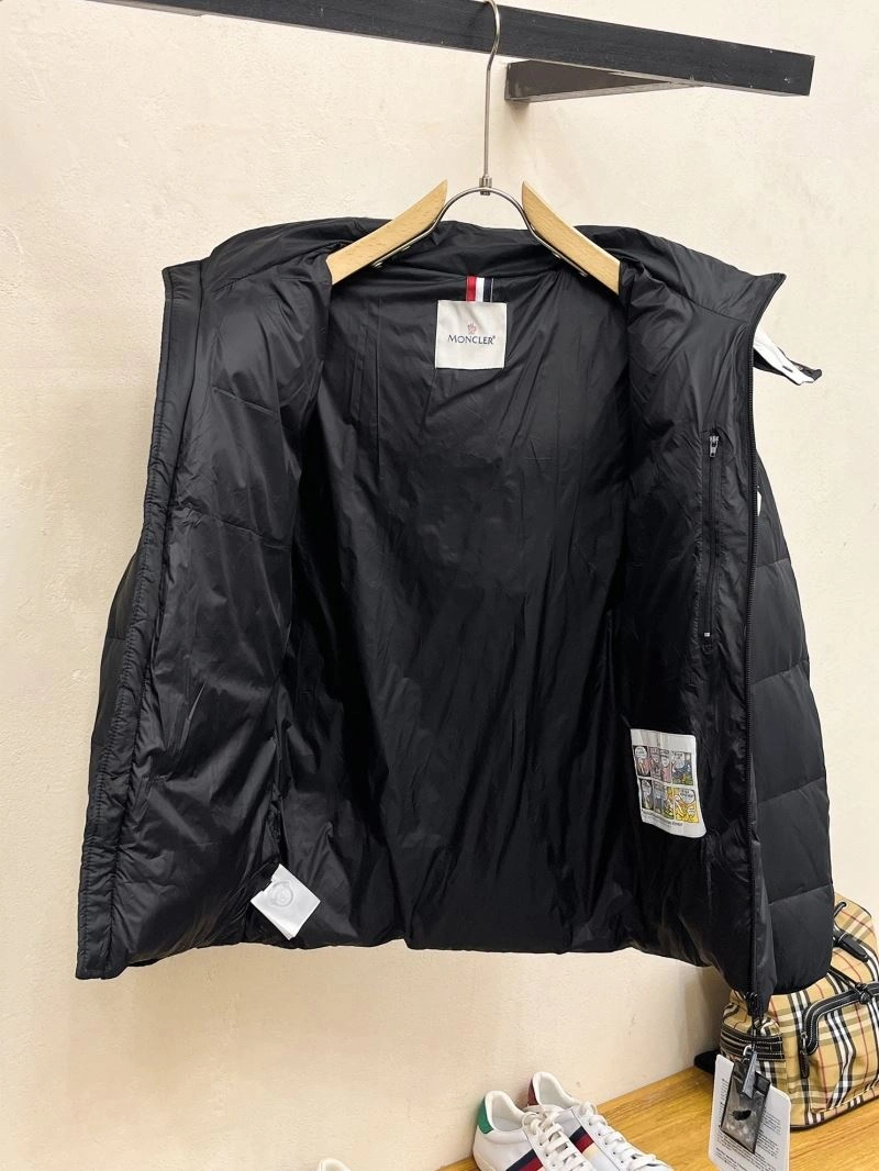 Moncler Down Jackets FlexibleFit 144190