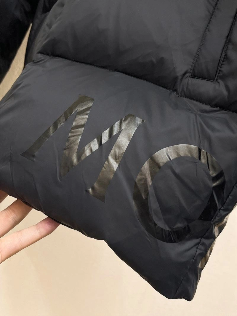 Moncler Down Jackets FlexibleFit 144190