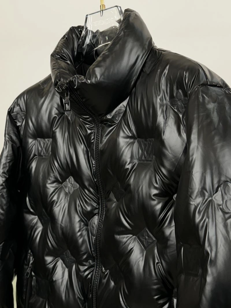 Timeless Moncler Down Jackets 144185