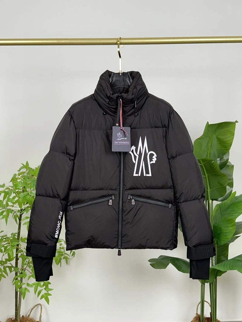 Moncler Down Jackets Refined 144180