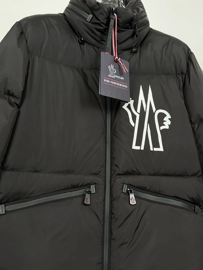 Moncler Down Jackets Refined 144180