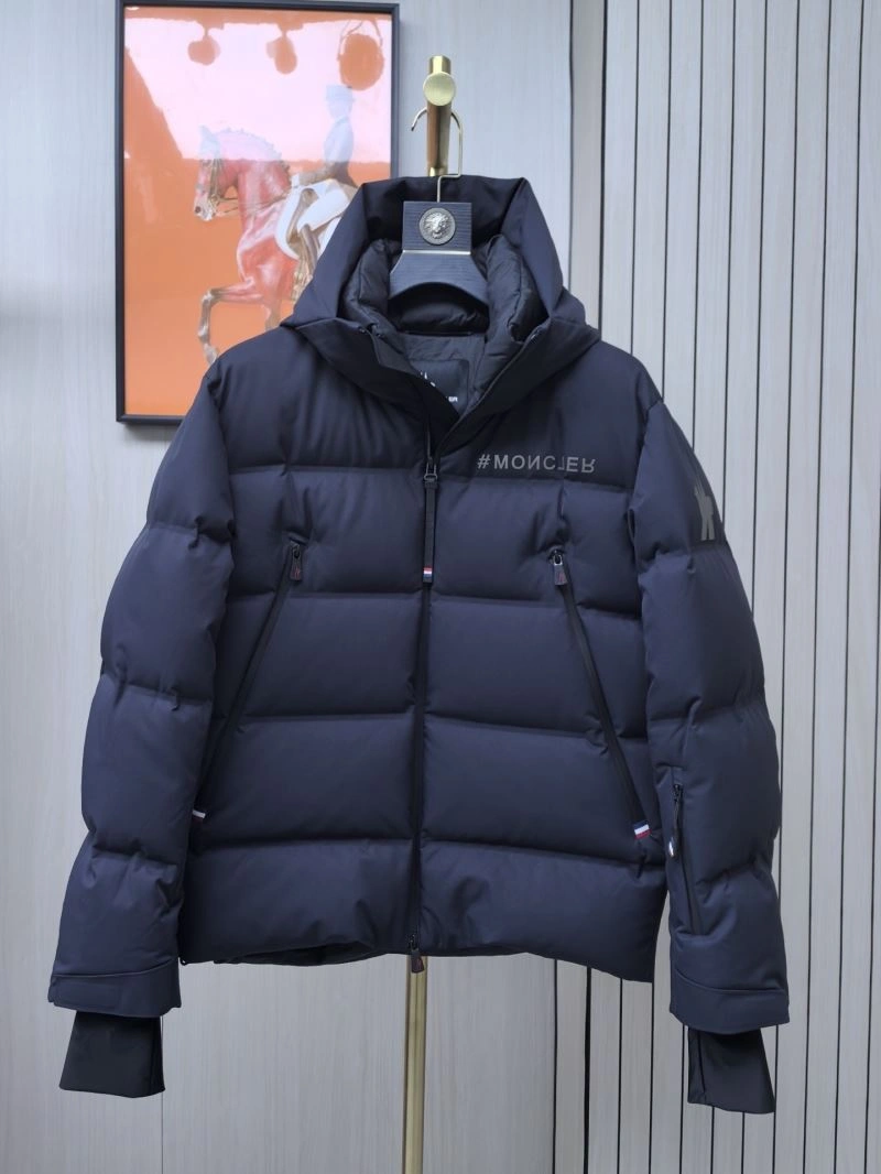 Moncler Down Jackets Sustainable 144186