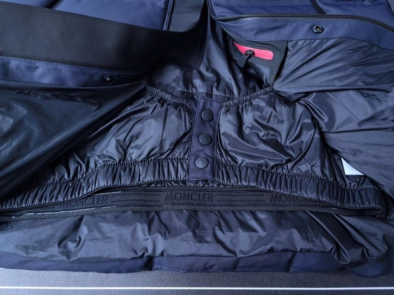 Moncler Down Jackets Sustainable 144186
