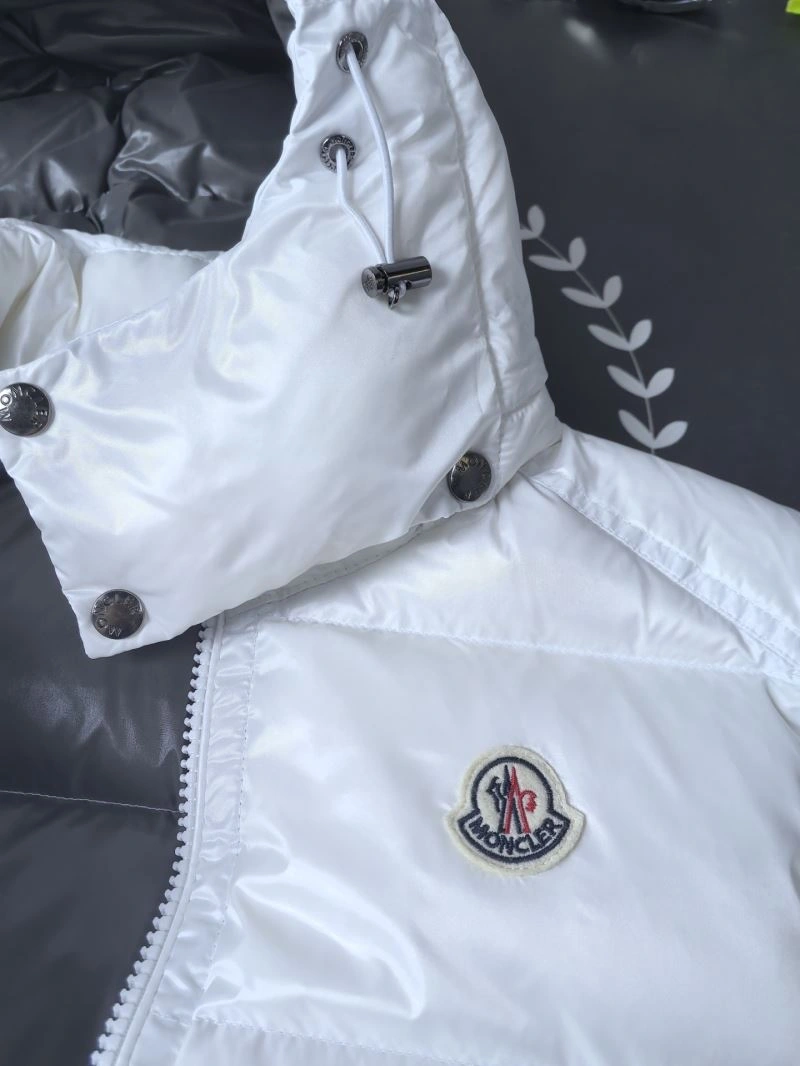 Moncler Down Jackets Packable 144169