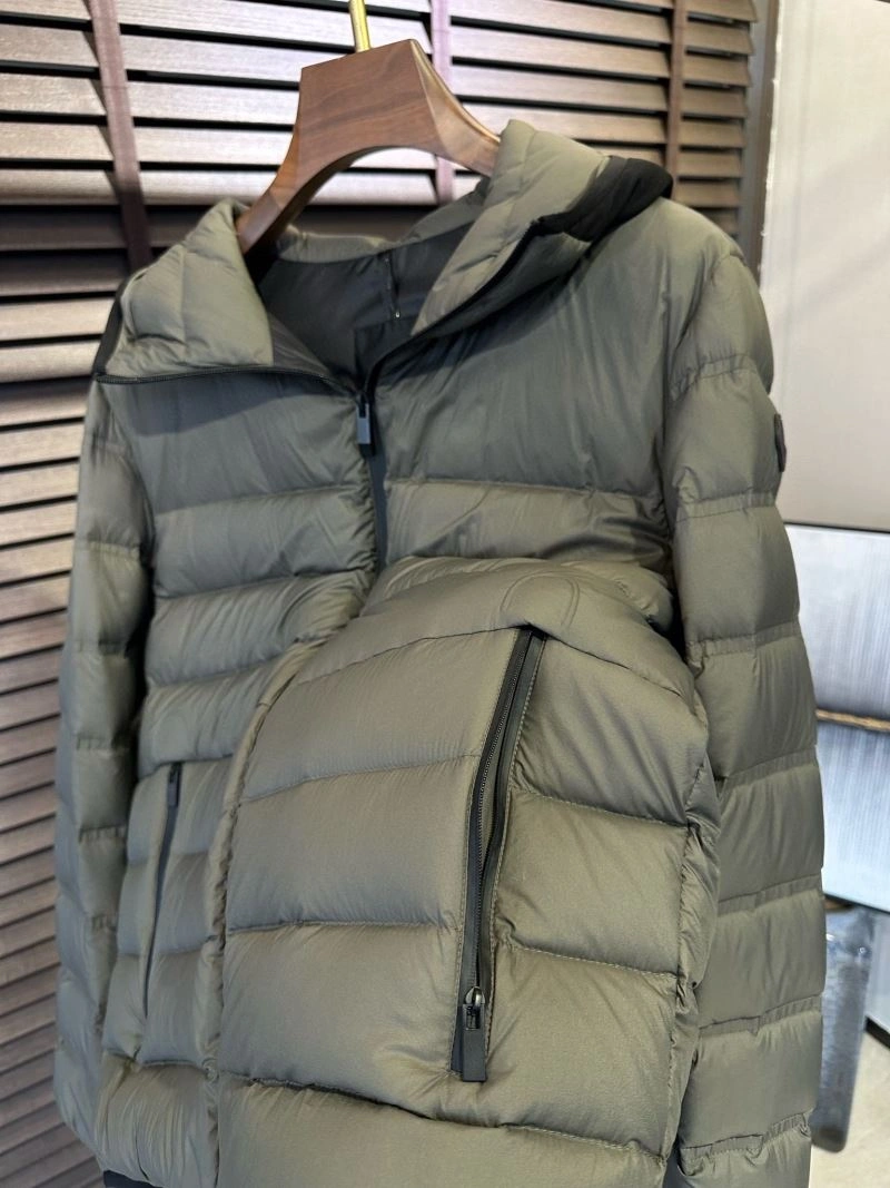 Popular Moncler Down Jackets 144163