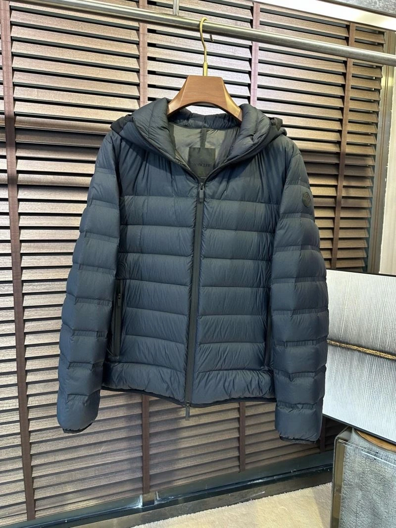 Moncler Down Jackets Premium 144162