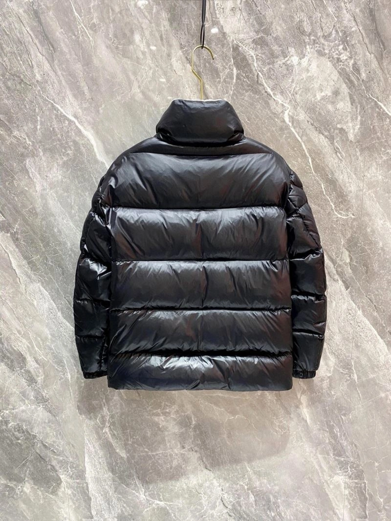 Versatile Moncler Down Jackets 144157