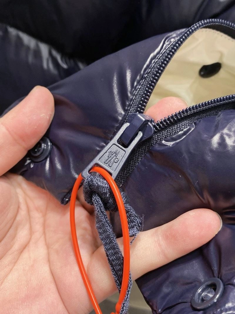 Moncler Down Jackets Efficient 144164