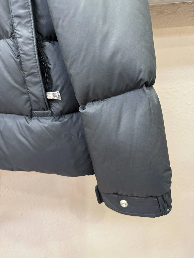 Tailored Moncler Down Jackets 144156