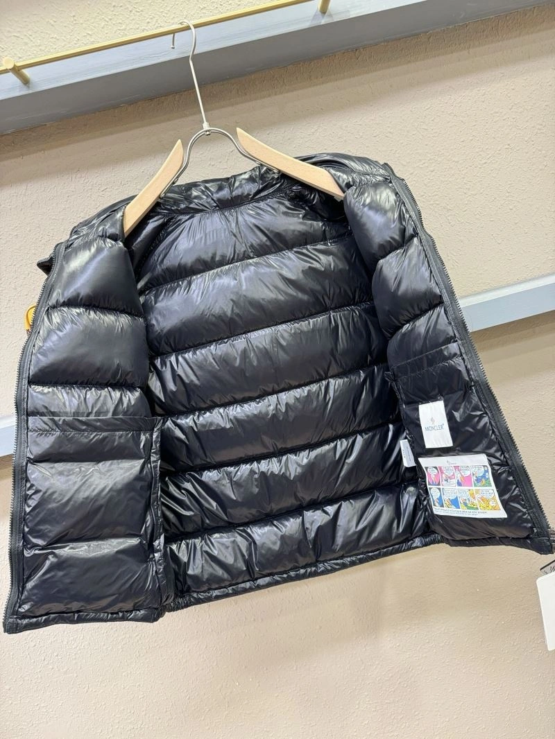 Moncler Down Jackets Efficient 144159