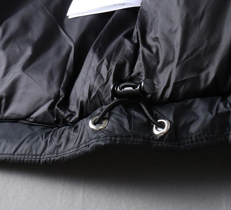 Moncler Down Jackets Comfortable 139511