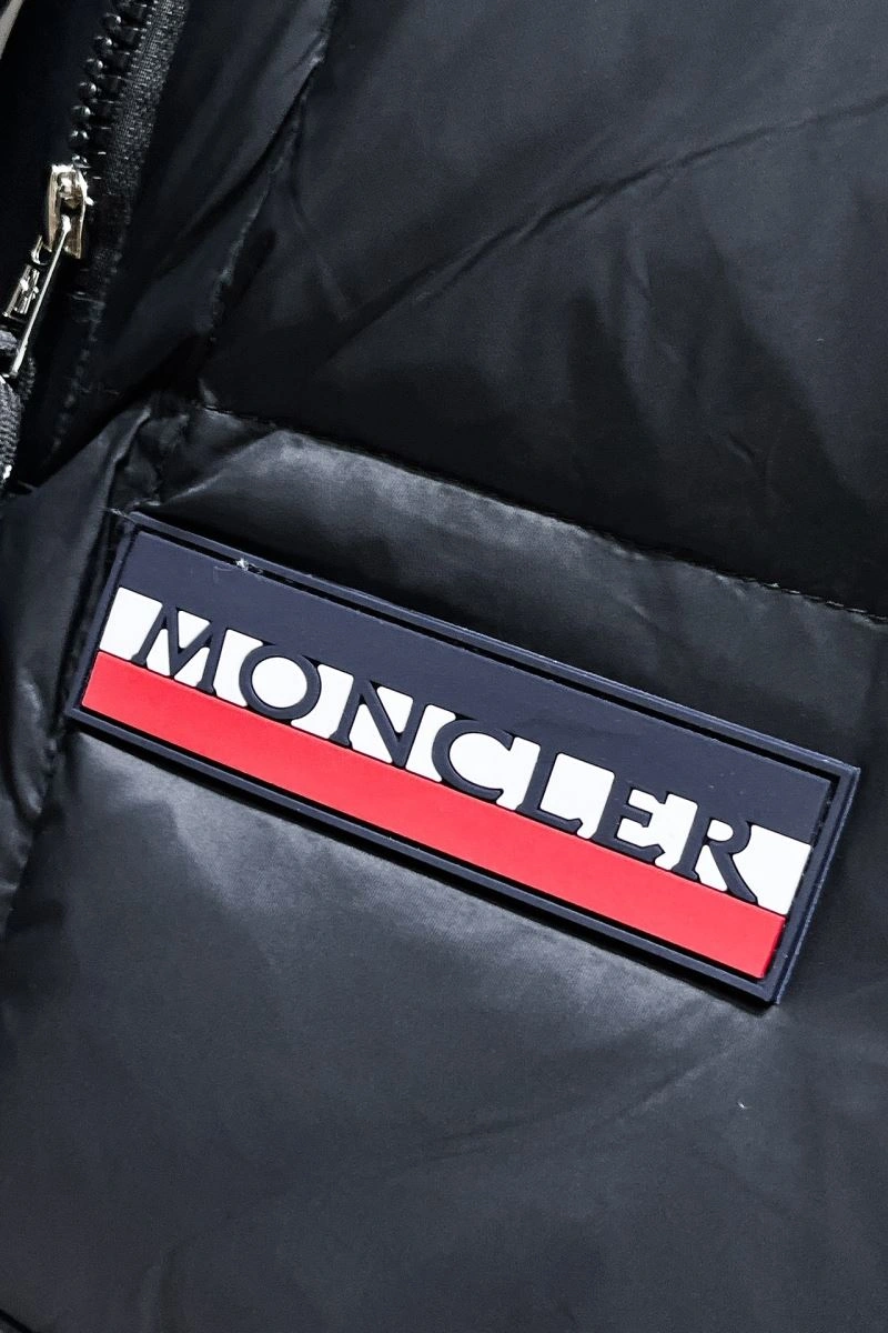 Moncler Down Jackets StreetReady 144175