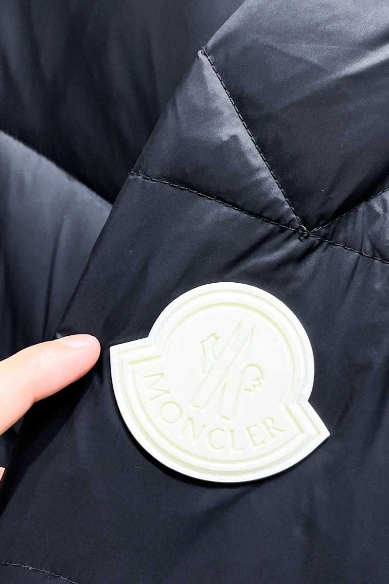 SoftTouch Moncler Down Jackets 144158