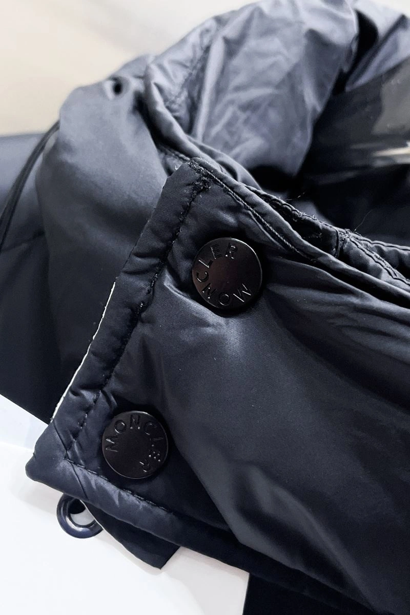 SoftTouch Moncler Down Jackets 144158