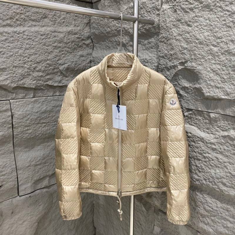 Moncler Down Jackets Contemporary 144146