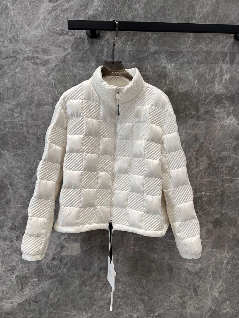 Seasonal Moncler Down Jackets 144144