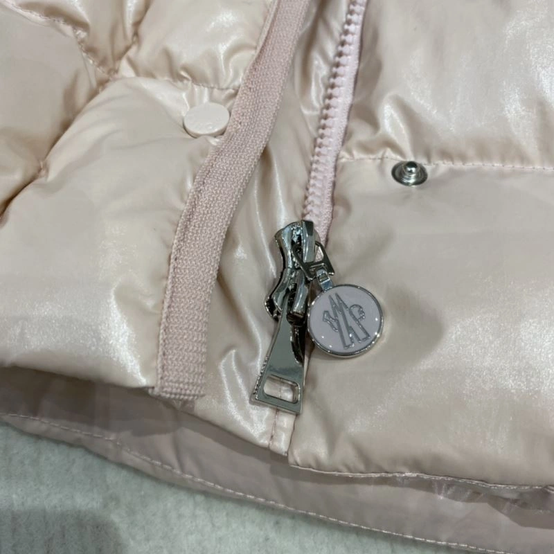Moncler Down Jackets Comfortable 144154
