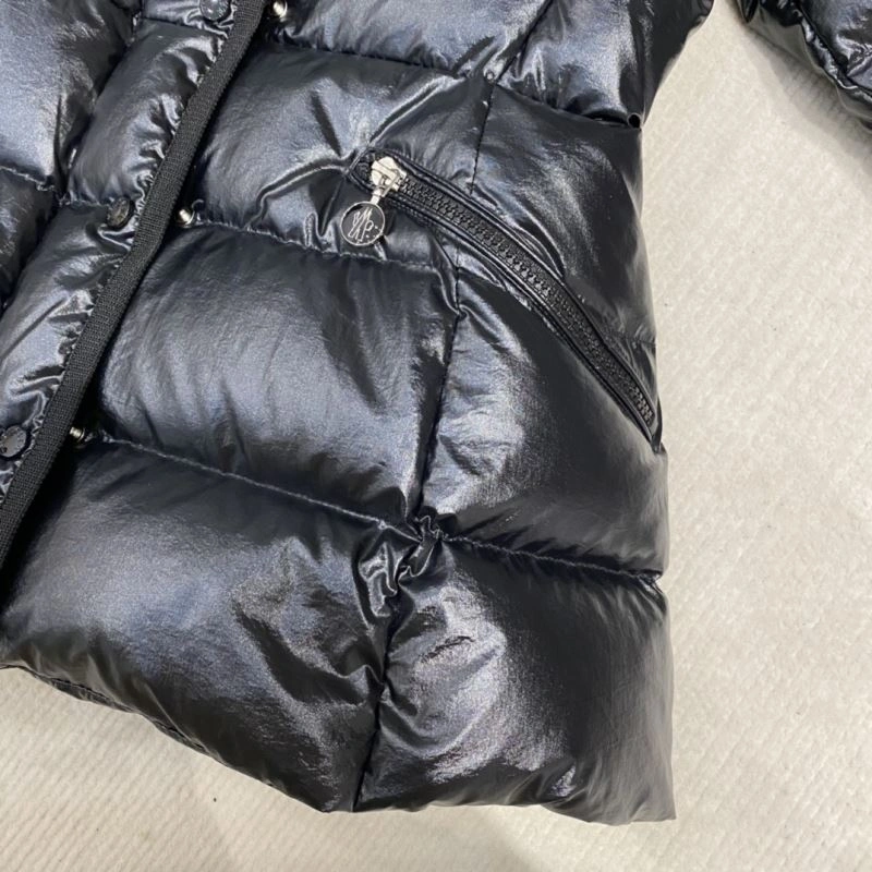 Moncler Down Jackets UrbanChic 139497