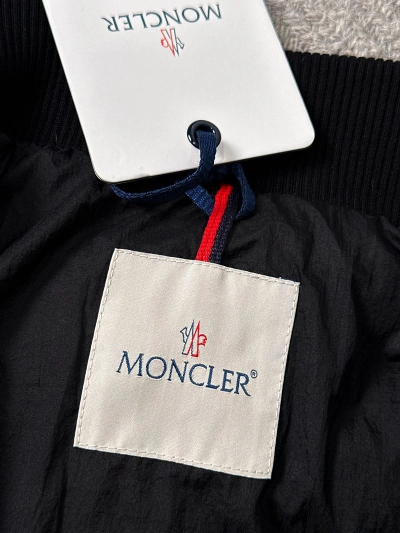 Moncler Down Jackets Sustainable 144143