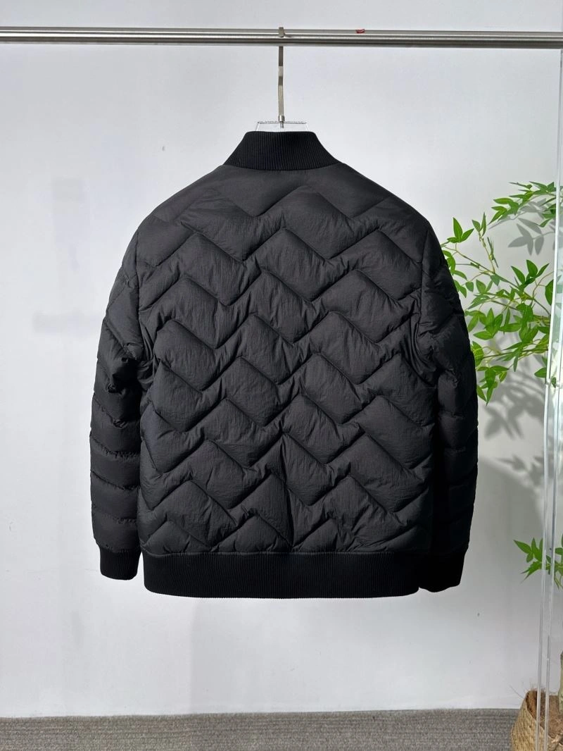 Moncler Down Jackets Sustainable 144143