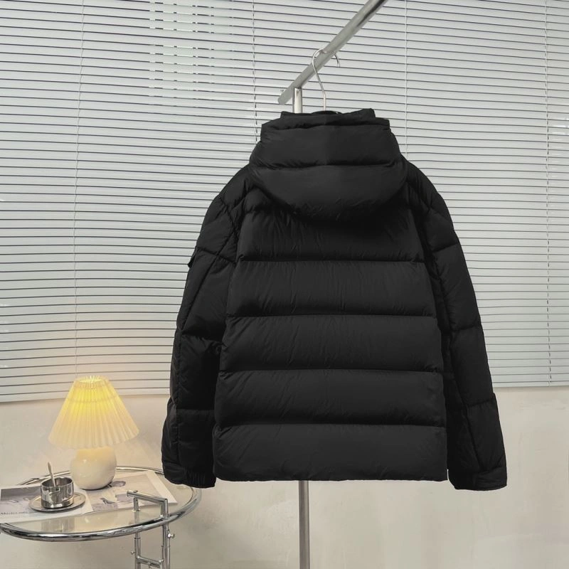 Sleek Moncler Down Jackets 144142