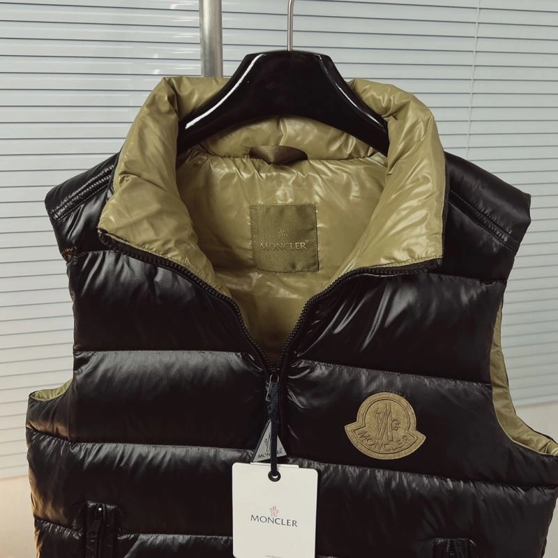 Moncler Down Jackets Casual 144147