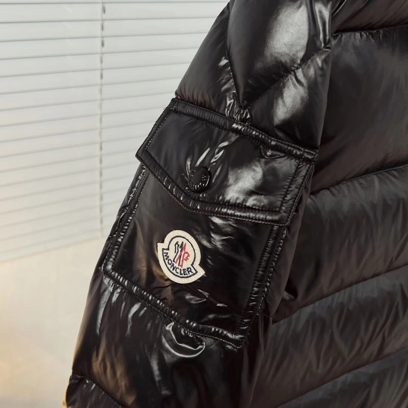Moncler Down Jackets Reliable 144139